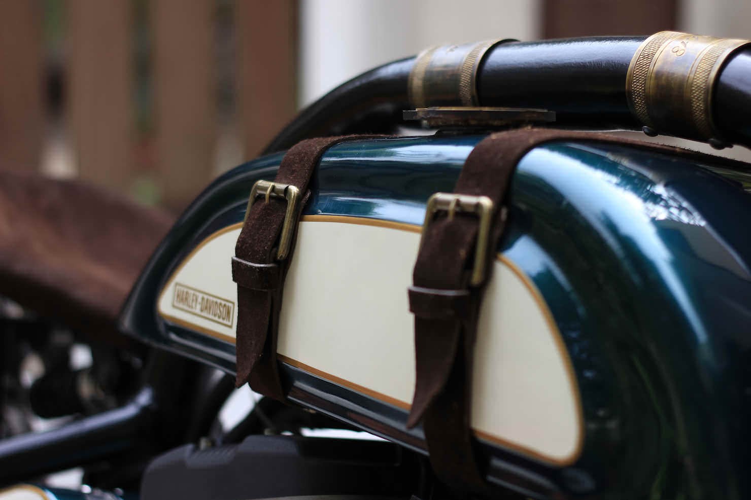 Harley Davidson 883 by TJ Moto Harley Davidson Indian 6 740x493 Harley Davidson 883 by TJ Moto