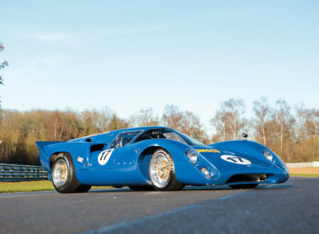 Lola T70