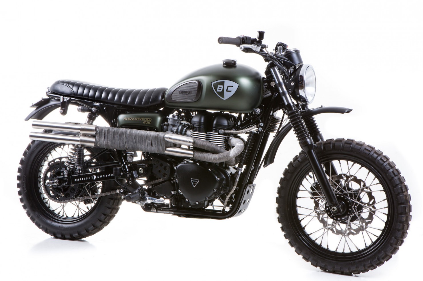 The Dirt Bike by British Customs Triumph Scrambler 13 740x493 The Dirt Bike by British Customs