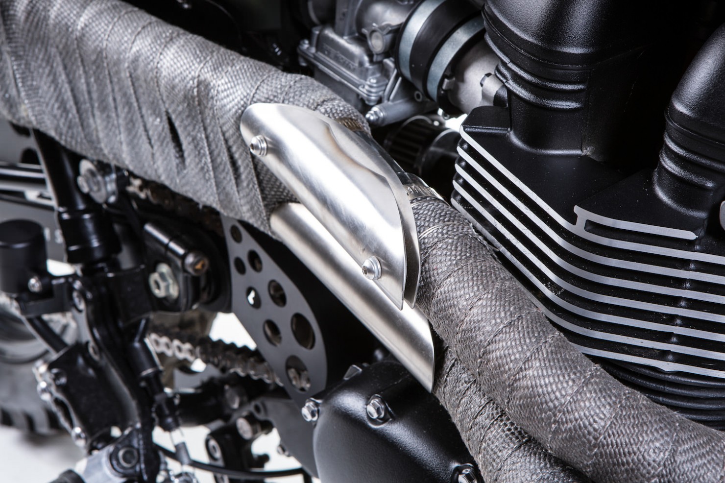 The Dirt Bike by British Customs Triumph Scrambler 14 740x493 The Dirt Bike by British Customs