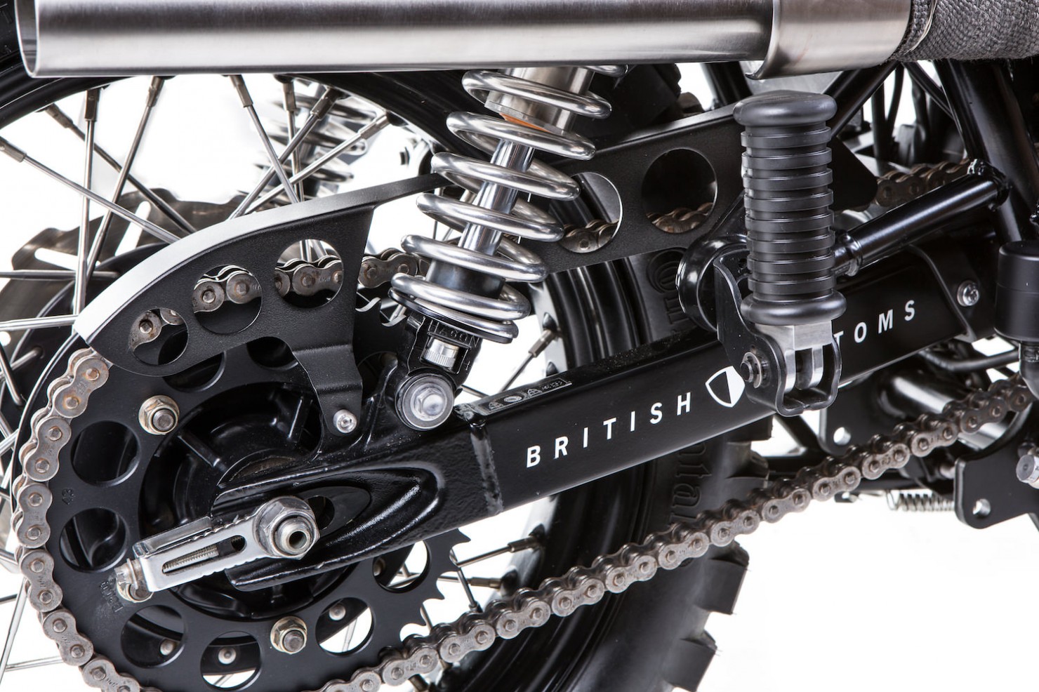 The Dirt Bike by British Customs Triumph Scrambler 17 740x493 The Dirt Bike by British Customs