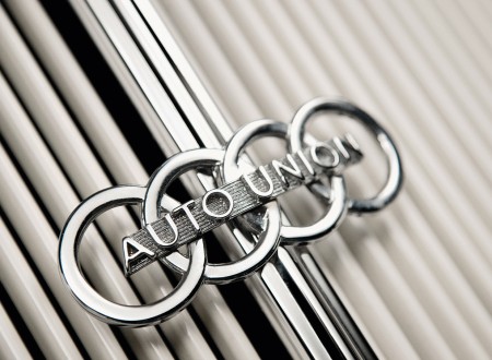 Vintage Audi Grill