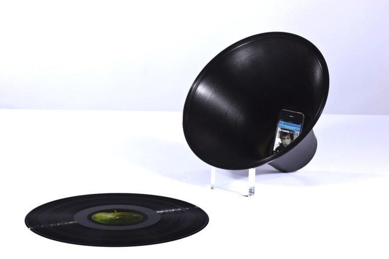 Vinyl Loudspeaker by Paul Cocksedge Silodrome