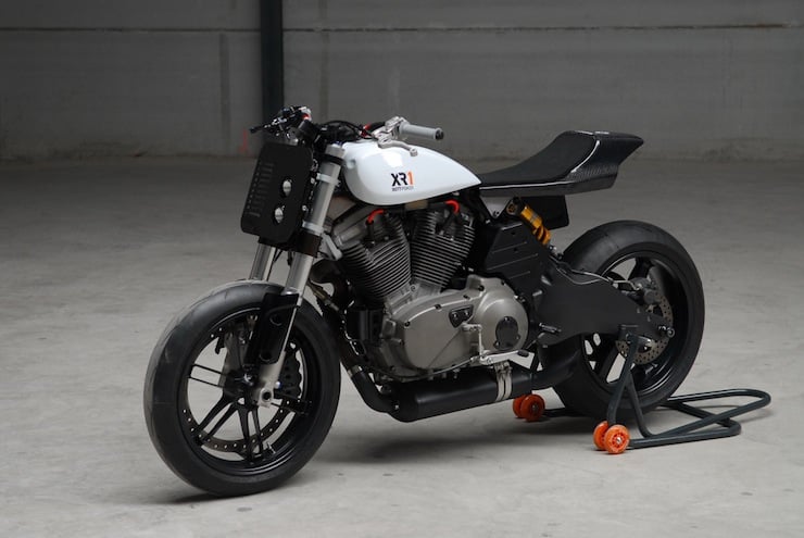 Bott XR-1 Buell Motorcycle 4