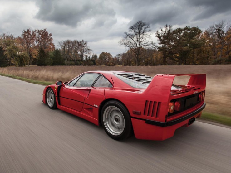 1990 Ferrari F40 2