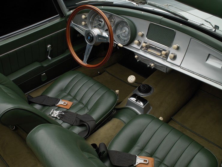 BMW 507 Interior