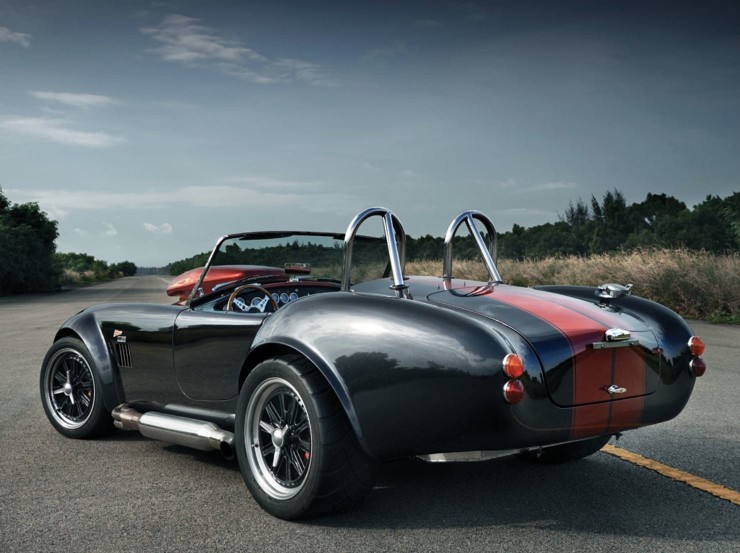 12.9 Litre Weineck Cobra V8 4