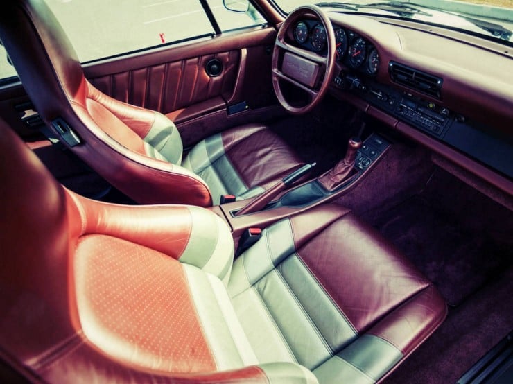 Porsche 959 interior 2_Fotor