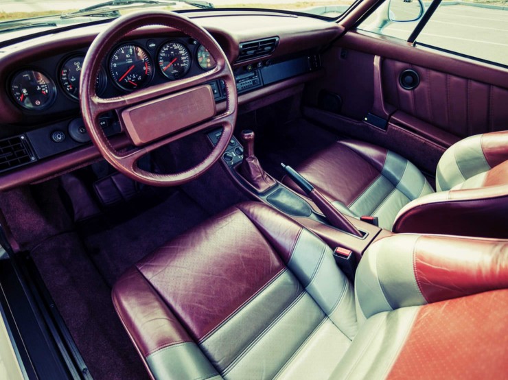 Porsche 959 interior_Fotor