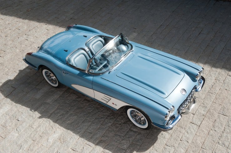 1960 Chevrolet Corvette 16