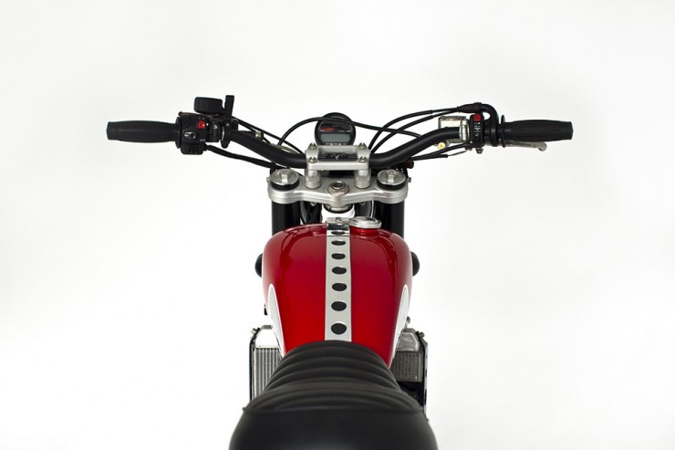 Husqvarna 4