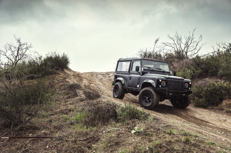 Land Rover D90 Custom 14