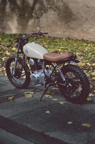 Yamaha SR250 by Auto Fabrica