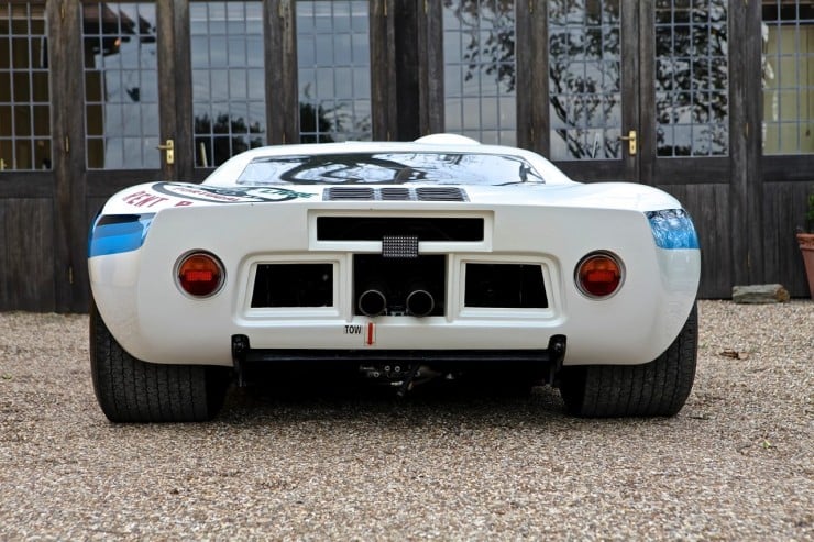 Ford GT40 3