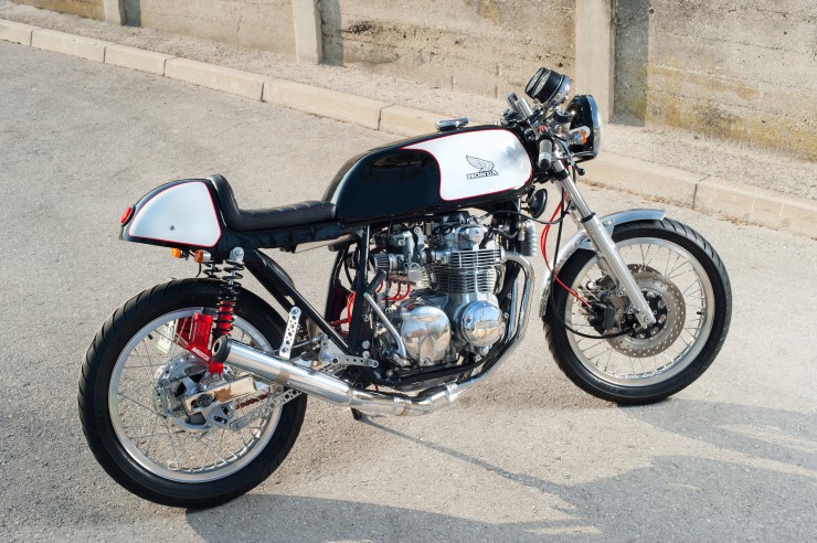 Honda CB550 Cafe Racer 9