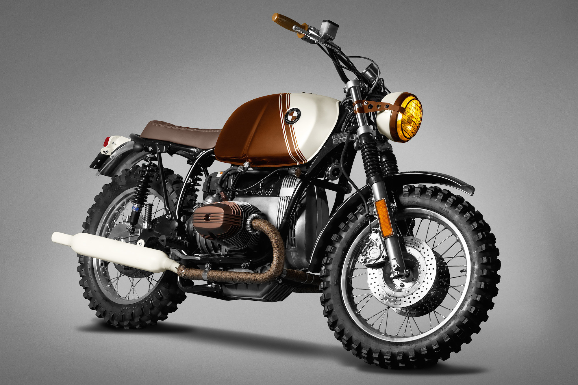 BMW R45 Custom by Ton-Up Garage