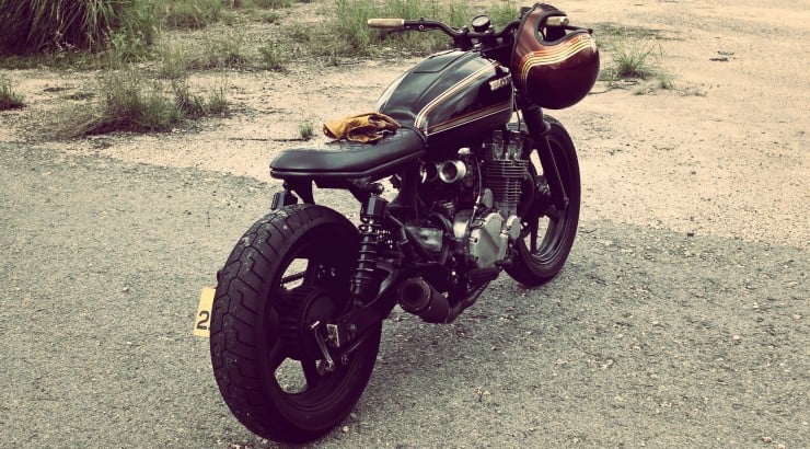 Honda CB750 motorcycle_Fotor