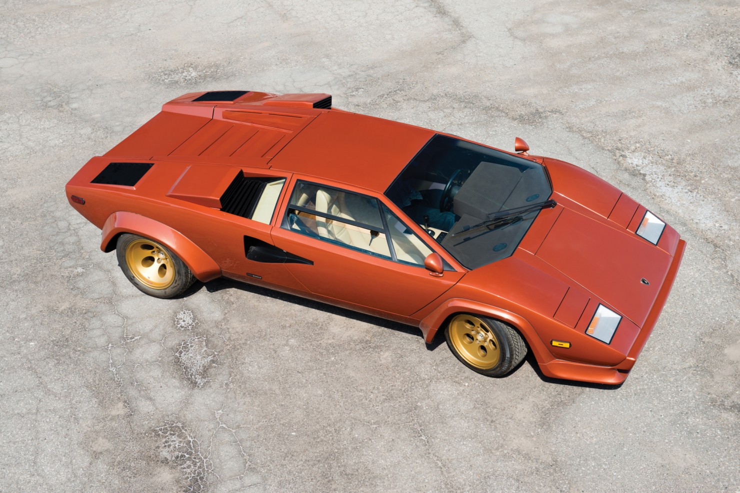 Lamborghini_Countach_LP400S_10