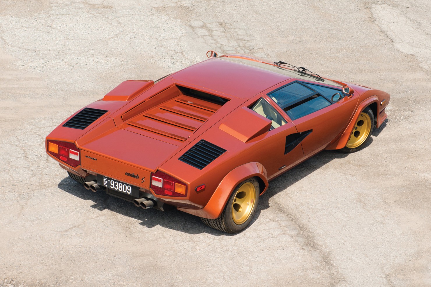 Lamborghini_Countach_LP400S_11