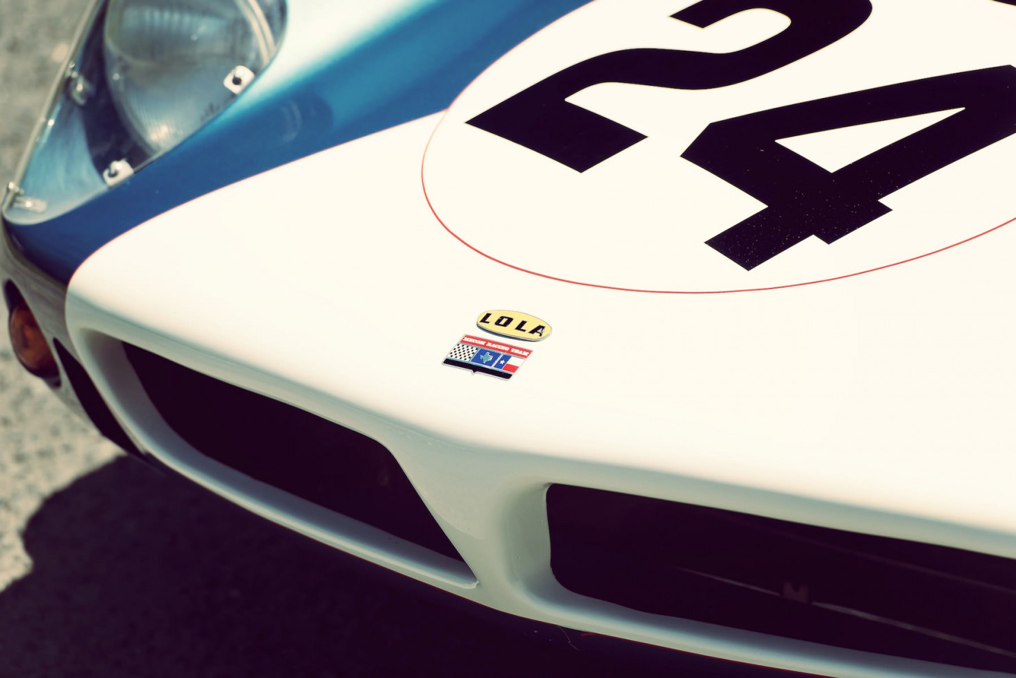 Lola_MK6_GT_Car_5