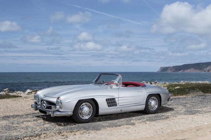 Mercedes-Benz_300SL_Roadster_13