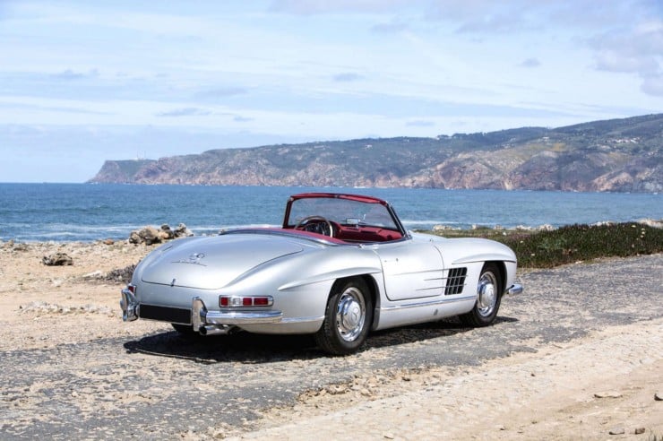 Mercedes-Benz_300SL_Roadster_3