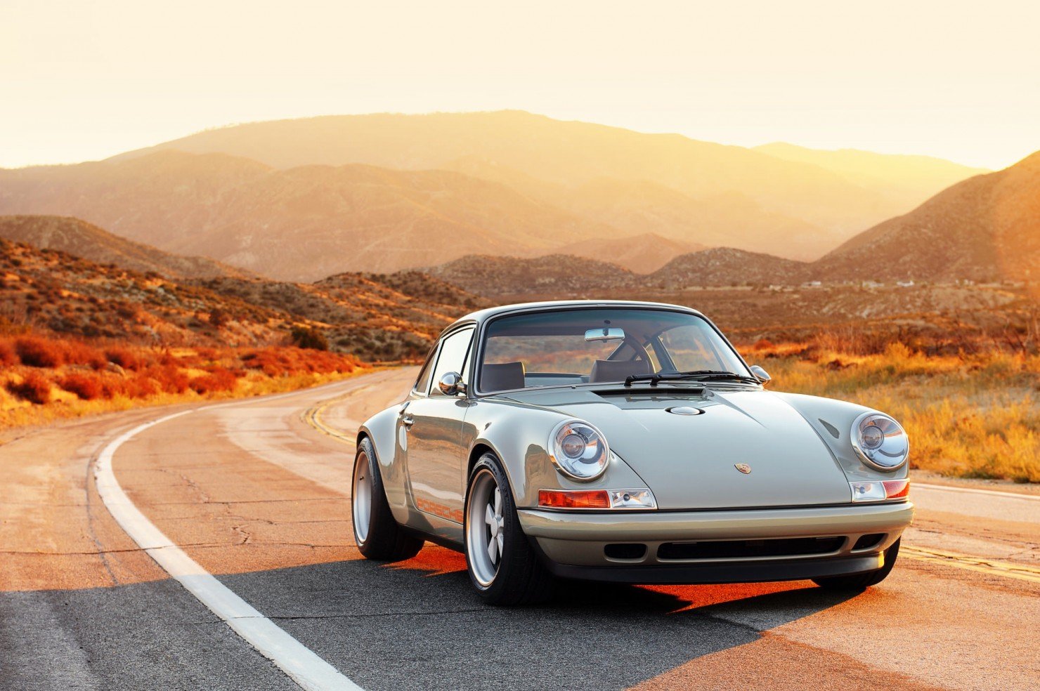 Singer_Porsche_911_4