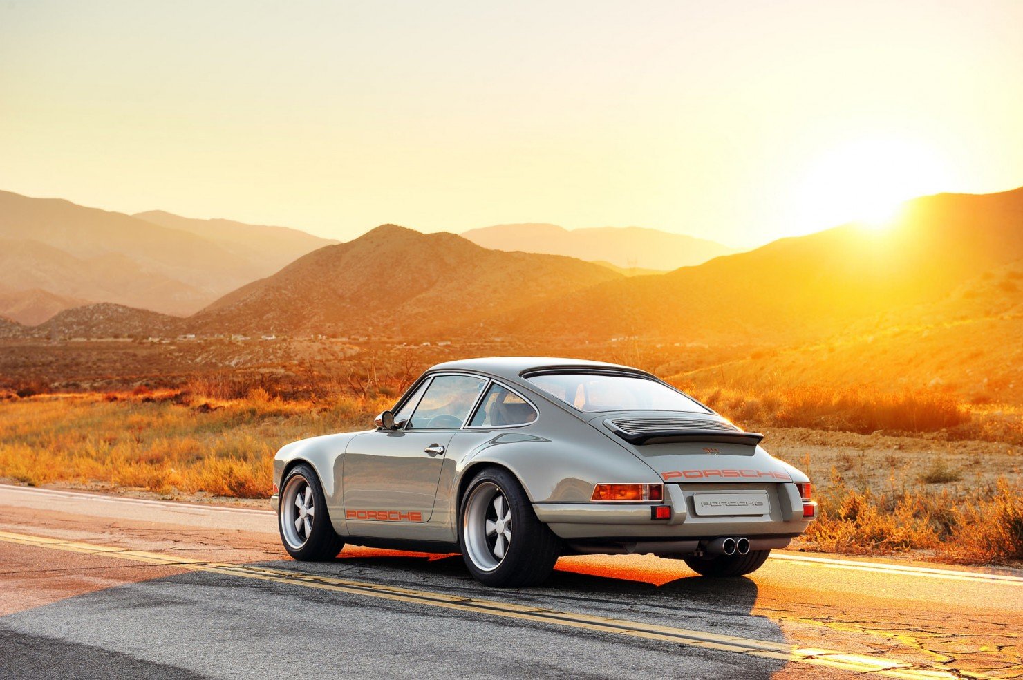 Singer_Porsche_911_5