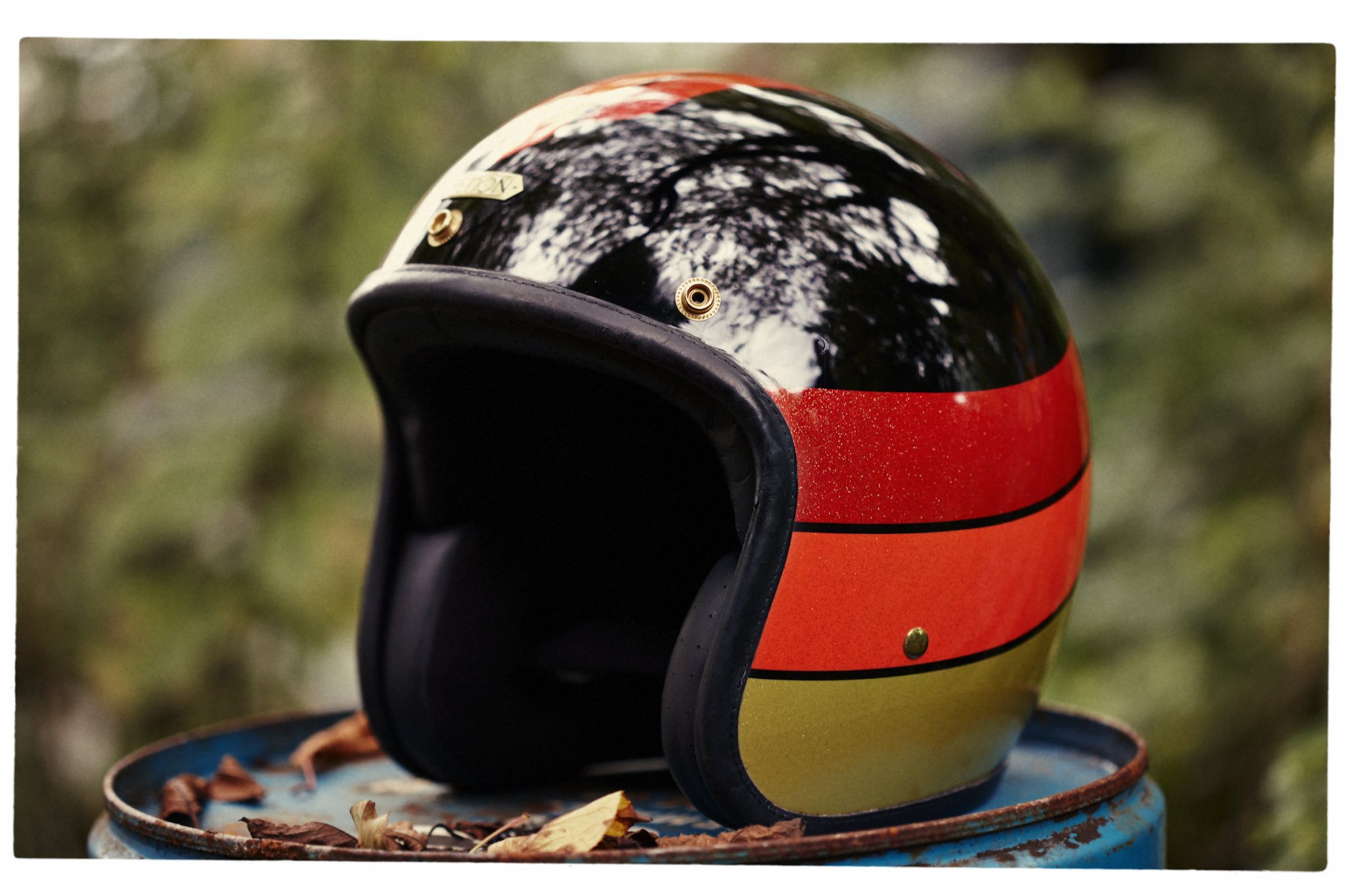 The HEDON x 4H10 1971 Kevlar® Helmet