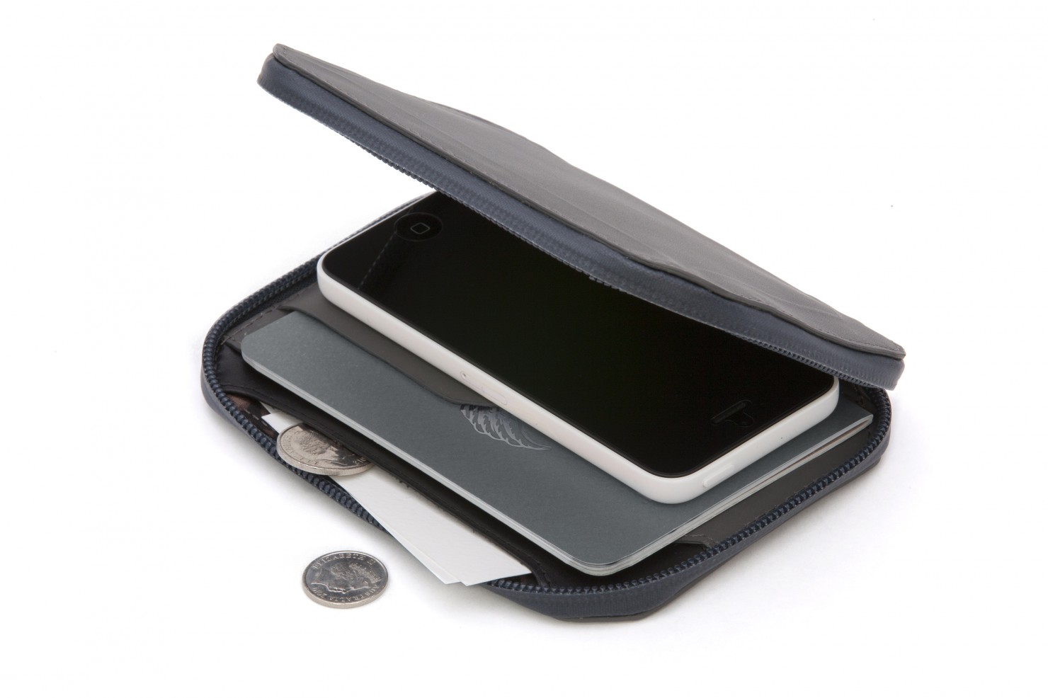 Elements Travel Wallet by Bellroy 2