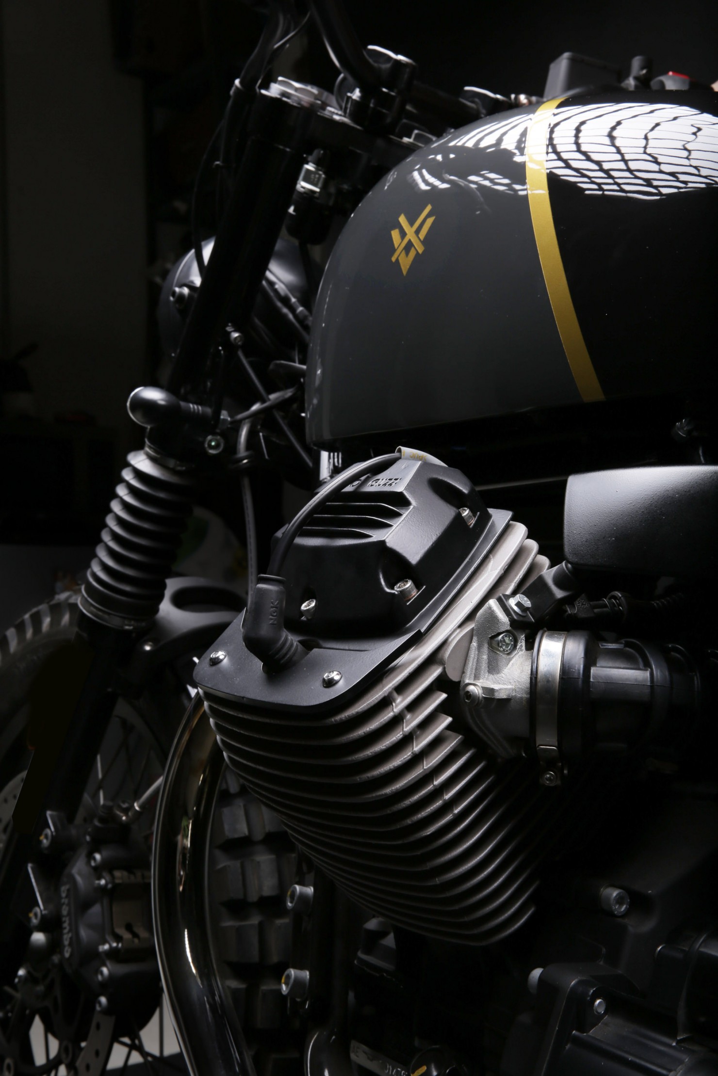 Moto Guzzi V7 Stone 6