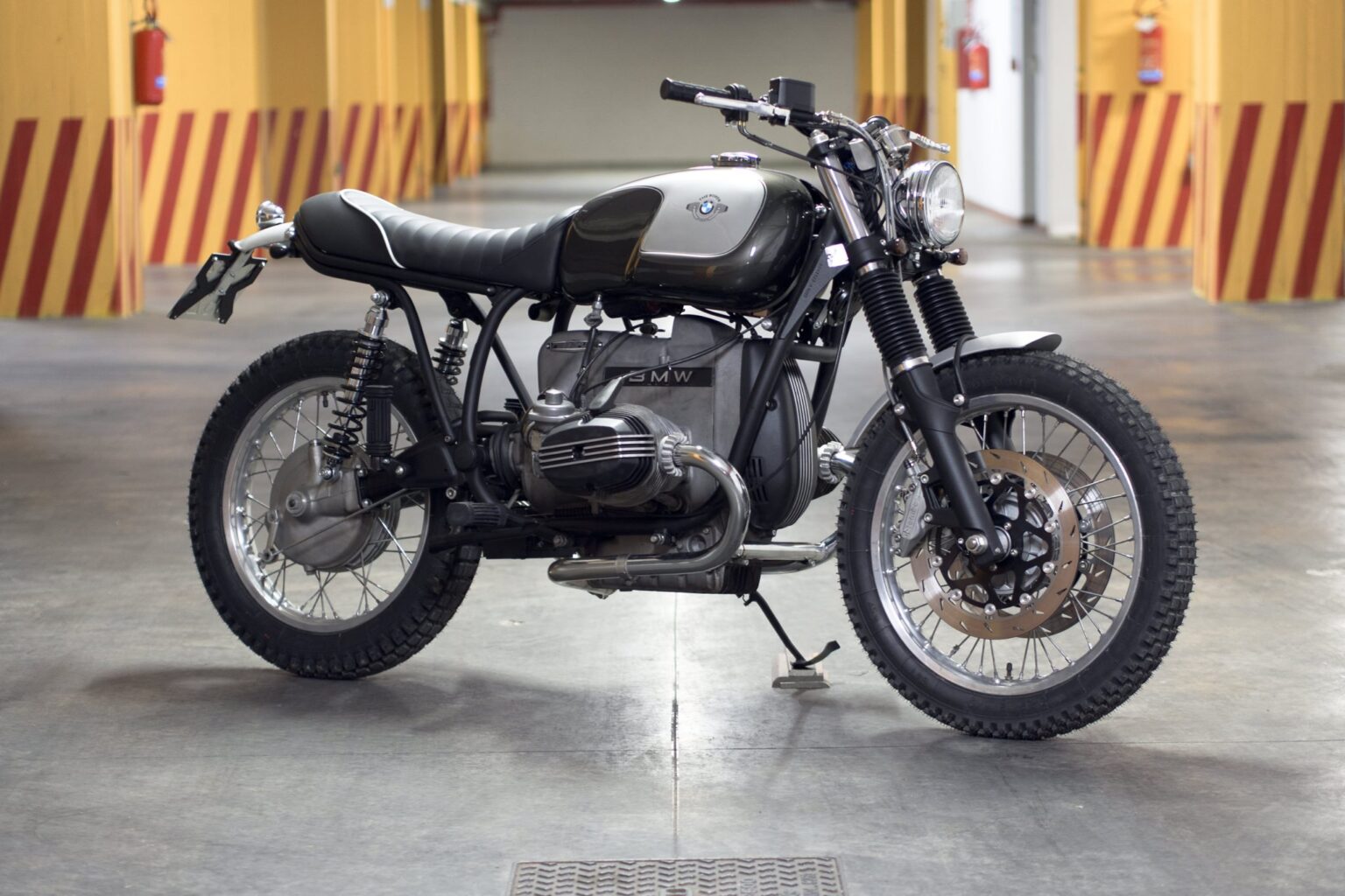 BMW Scrambler by Officine Rossopuro