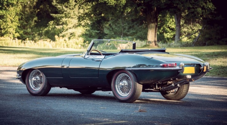 Jaguar_E-Type_Car_12