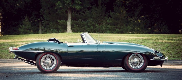 Jaguar_E-Type_Car_4