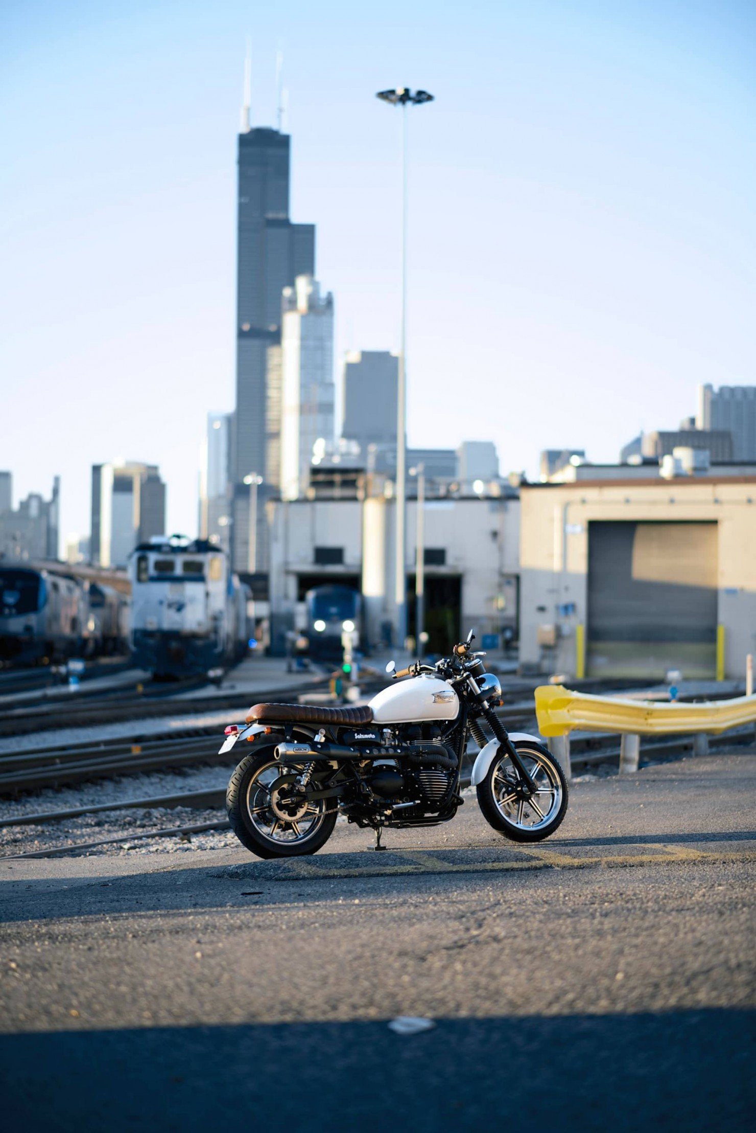 Triumph_Bonneville_Motorcycle_9