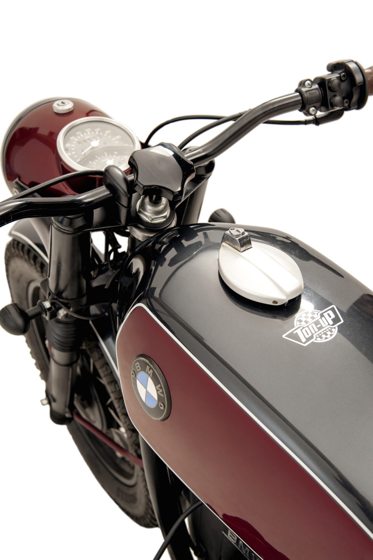 BMW R75/5 by Ton-Up Garage