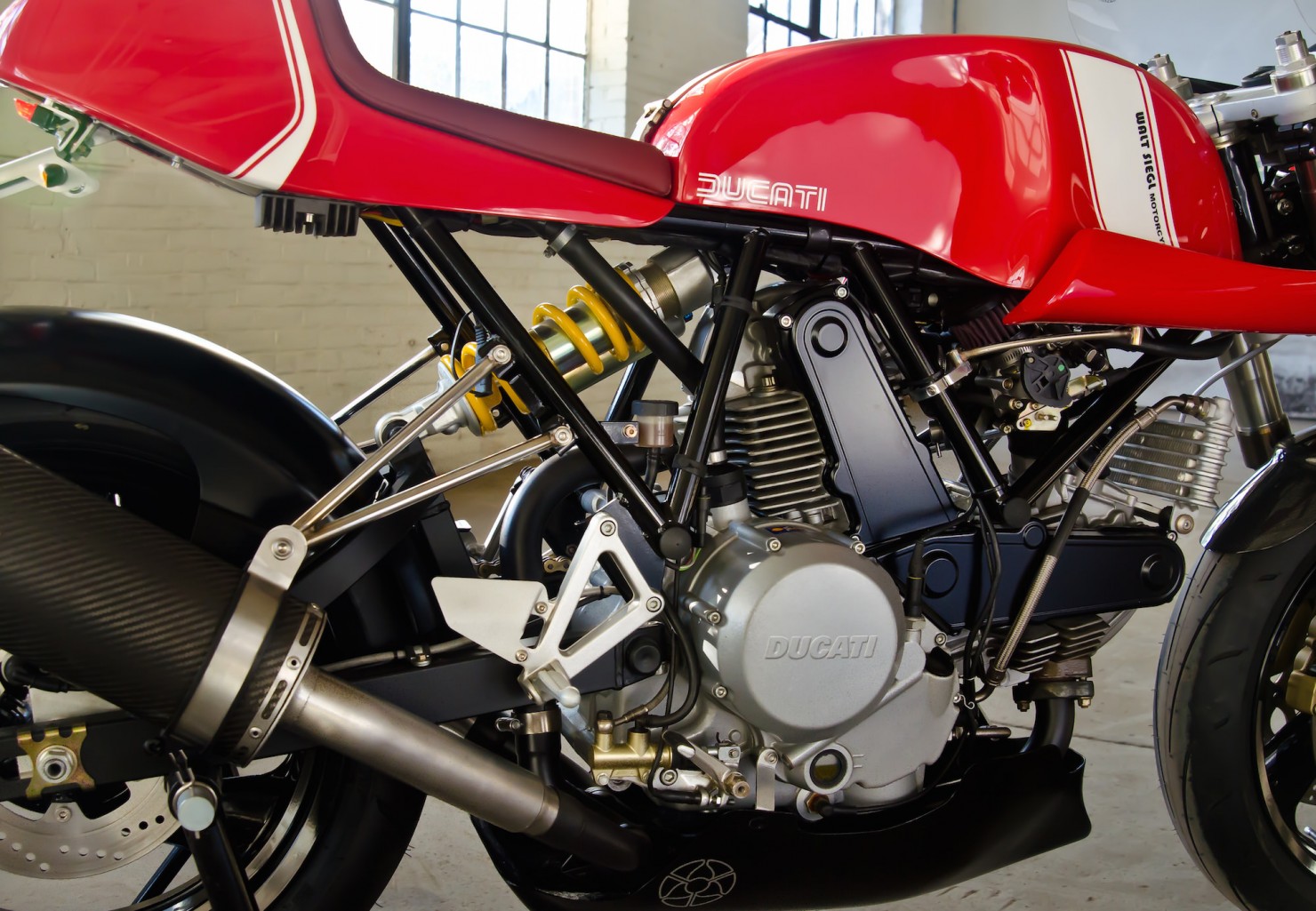 Custom_Ducati_Motorcycle_18