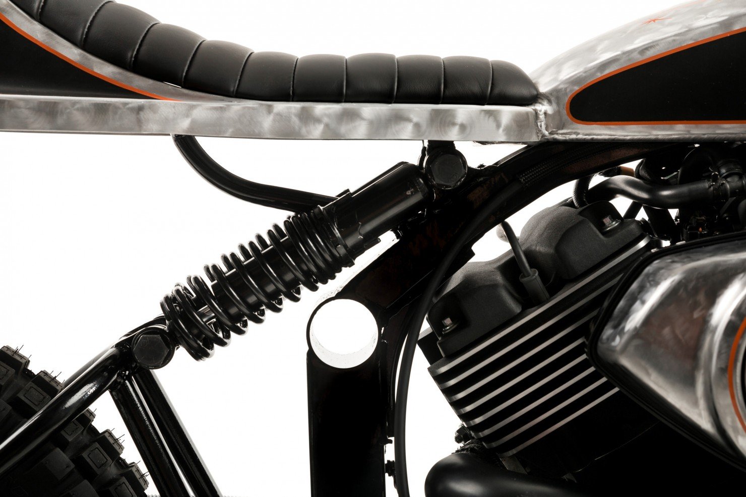 Harley-Davidson-Street-Custom-15