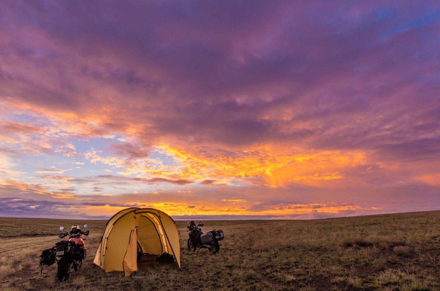 Motorcycle-Tent-10