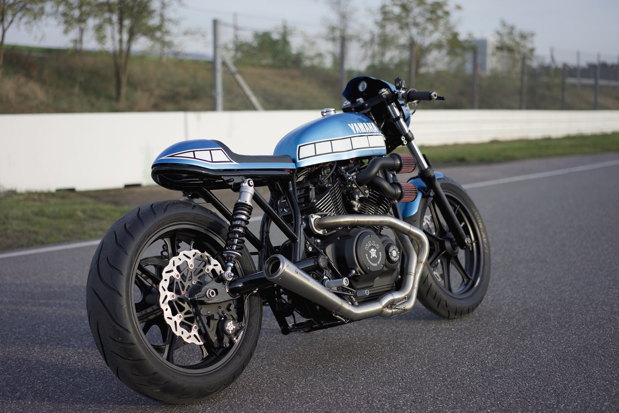 xv950 cafe racer