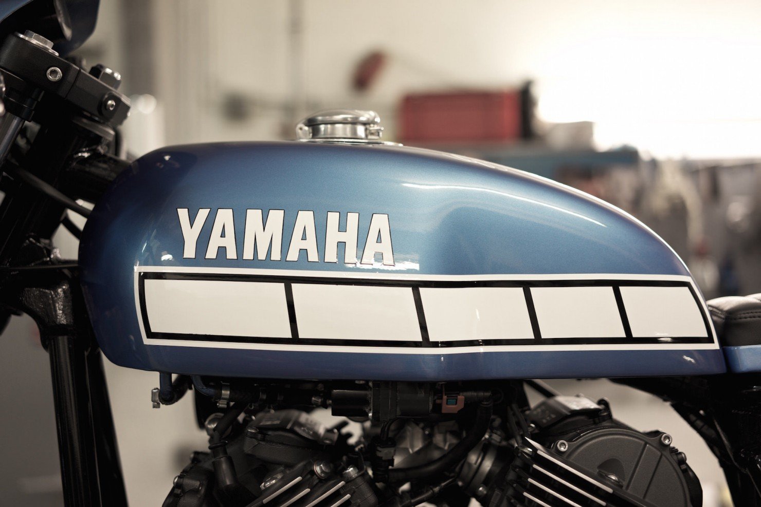 Yamaha-XV950-6