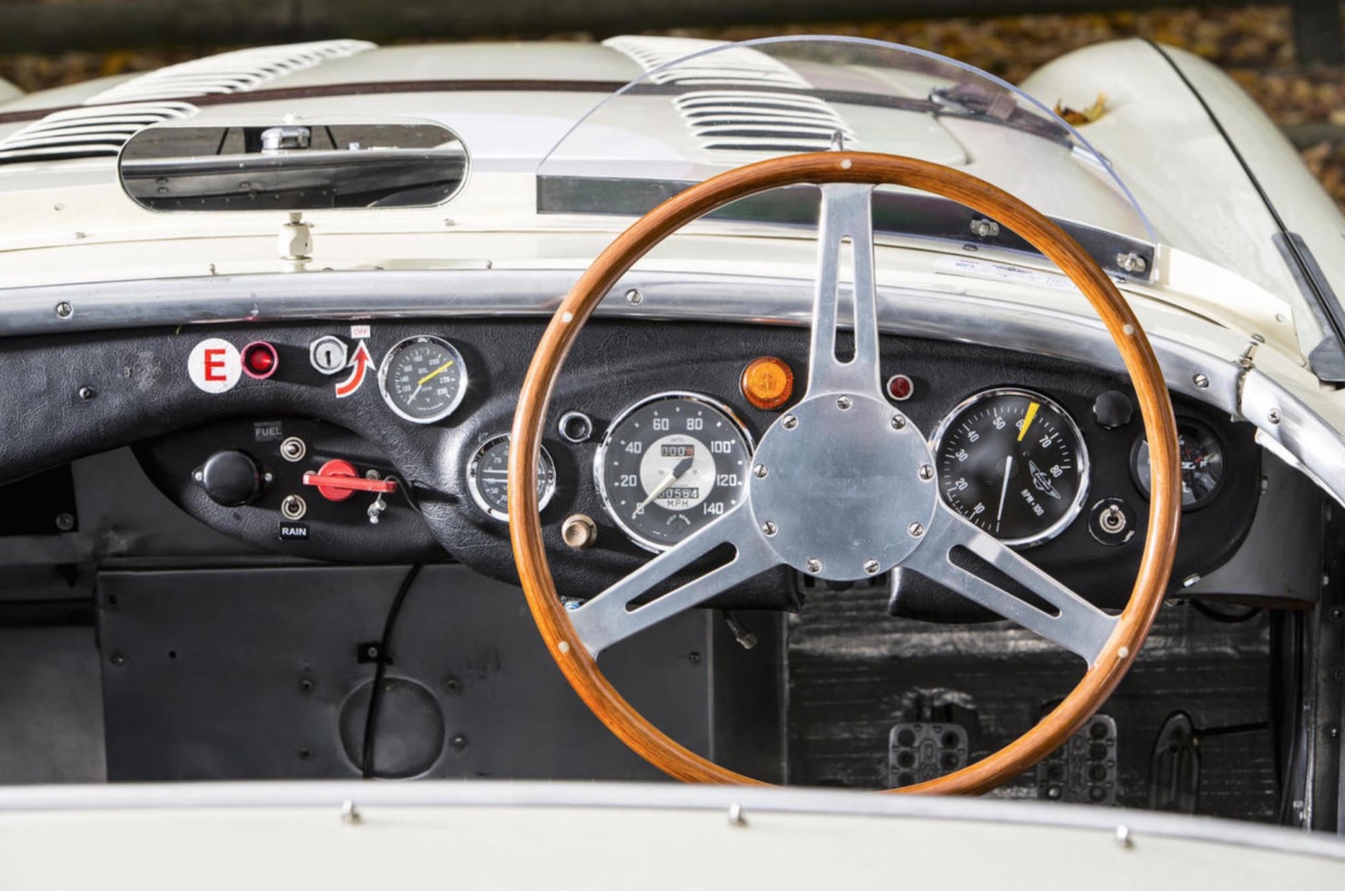 Austin-Healey-100S-18