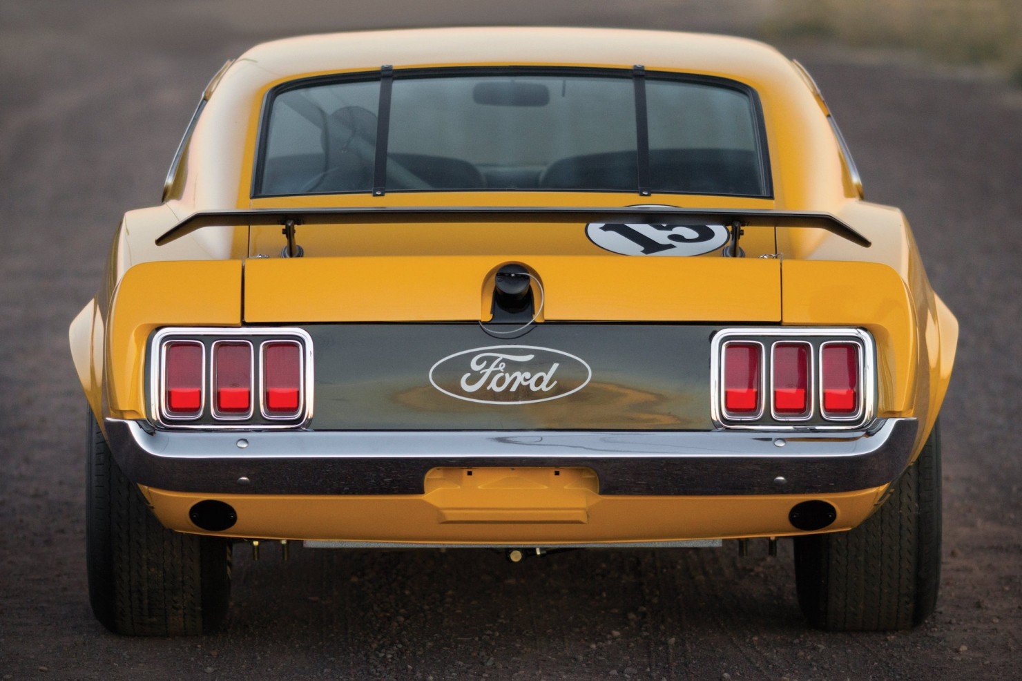 Ford-Mustang-8