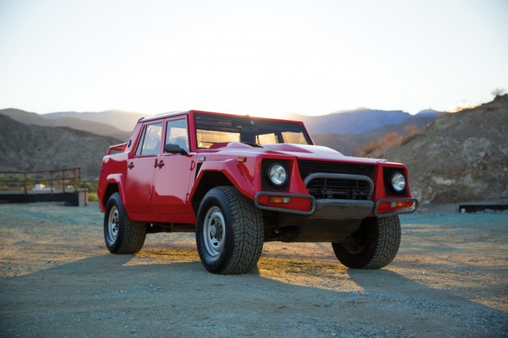 Lamborghini-LM002-1-1200x799