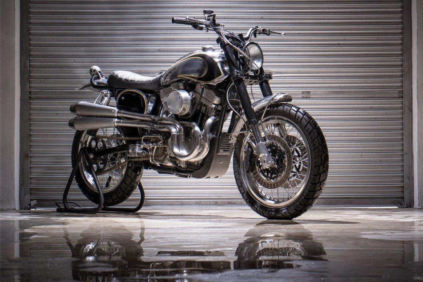 Harley-Davidson-Scrambler-Motorcycle-17