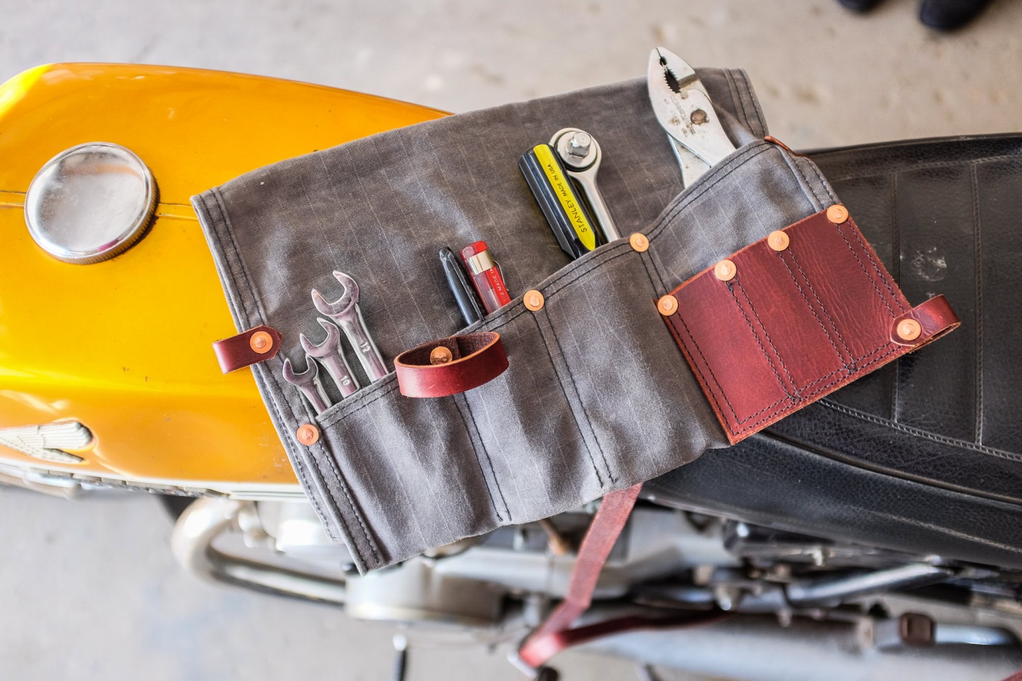 Janus Tool Roll