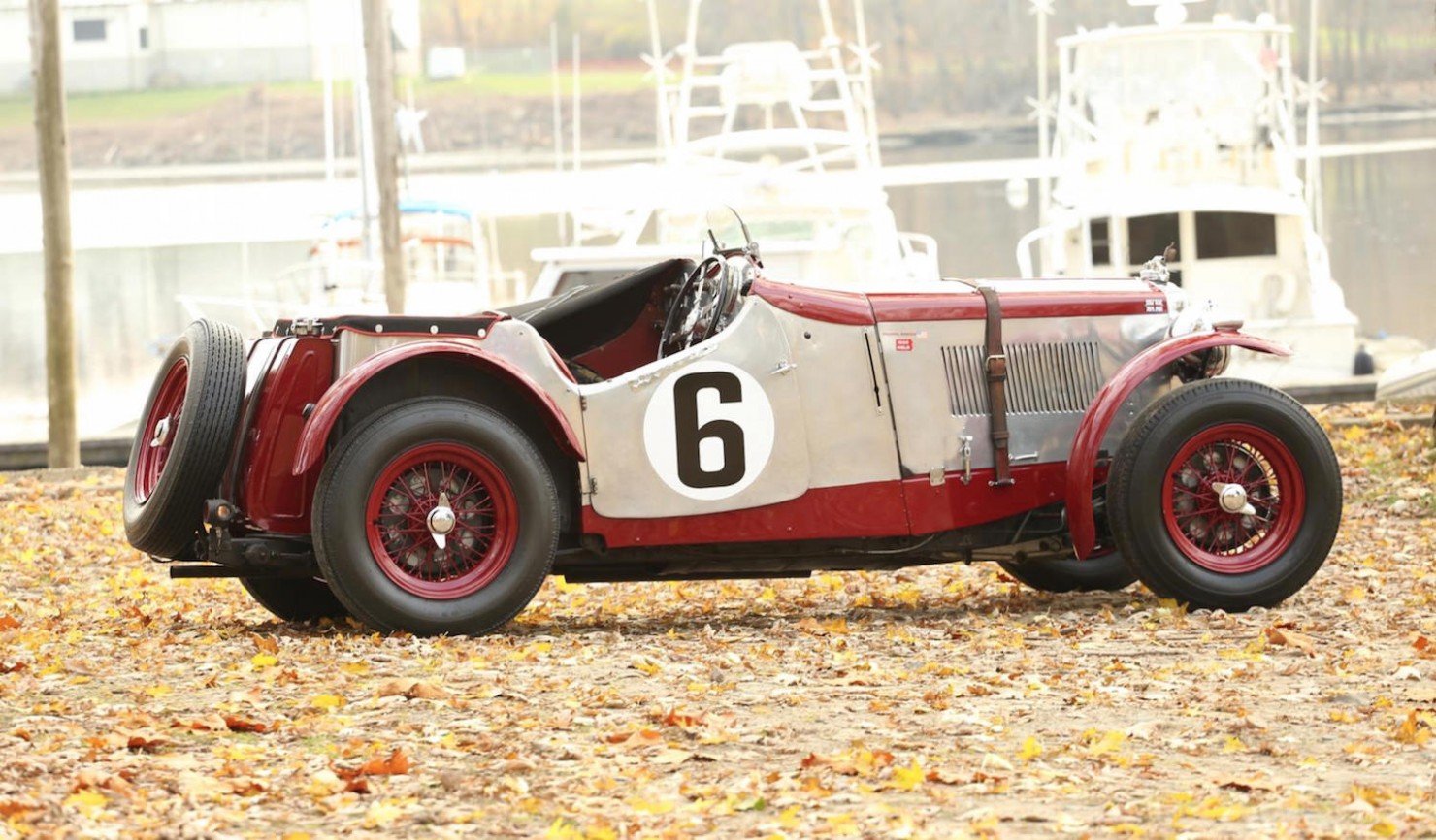 Vintage-MG-Racing-Car-6