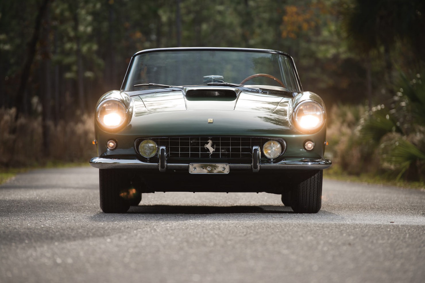 Ferrari-400-Superamerica-6