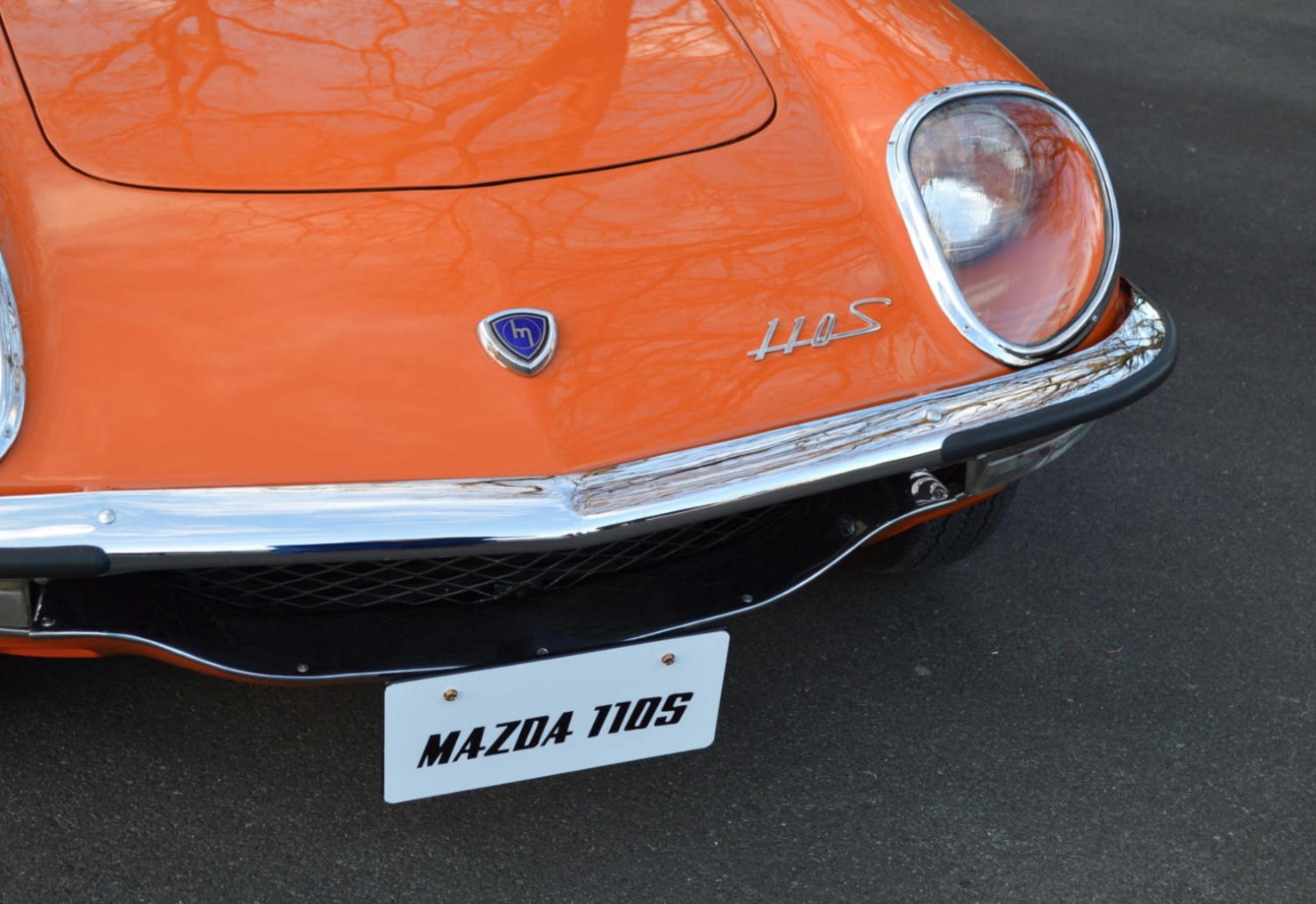 Mazda-Cosmo-Car-2