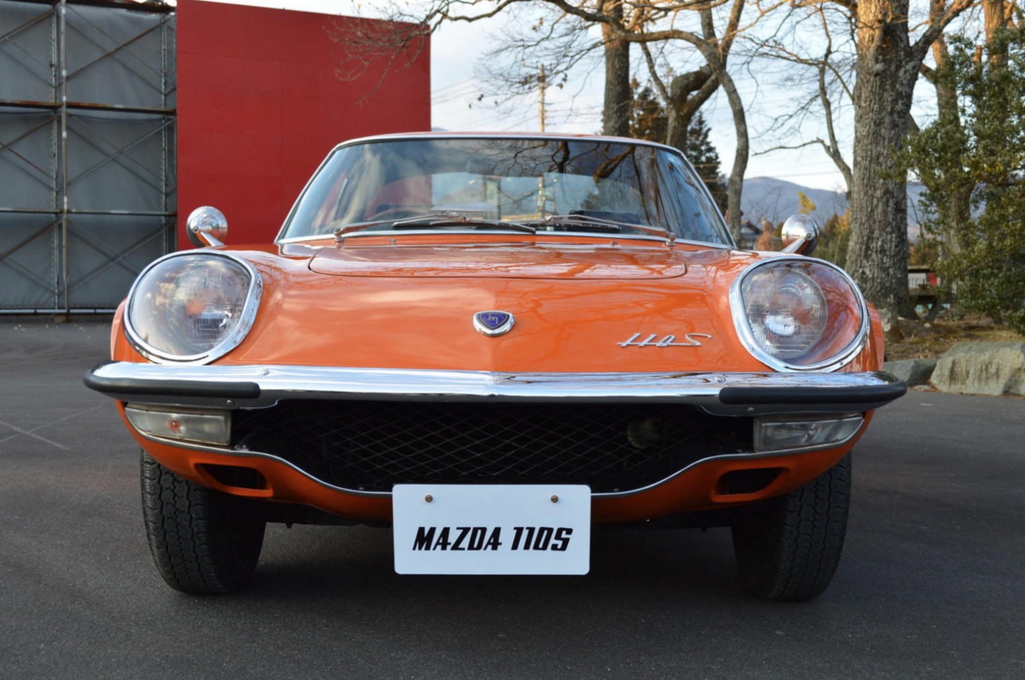 Mazda-Cosmo-Car-3